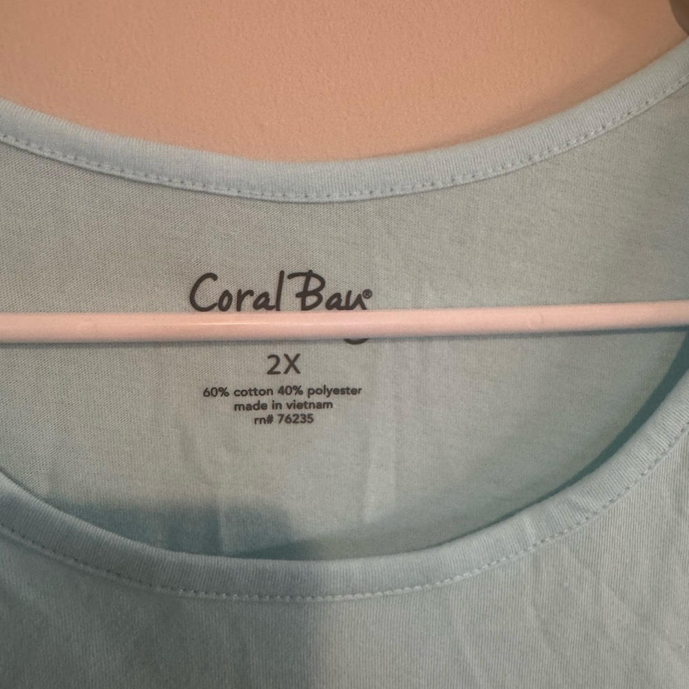 Coral Bay women’s top - size 2x - Picture 3 of 4